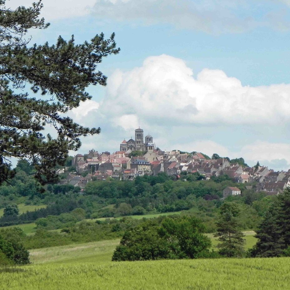 Vézelay Bissig Reisen Carreisen Städtereisen, Busreisen, Carausflüge